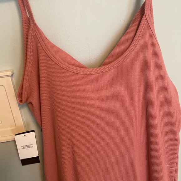 Hollister tank top. - Picture 6 of 6